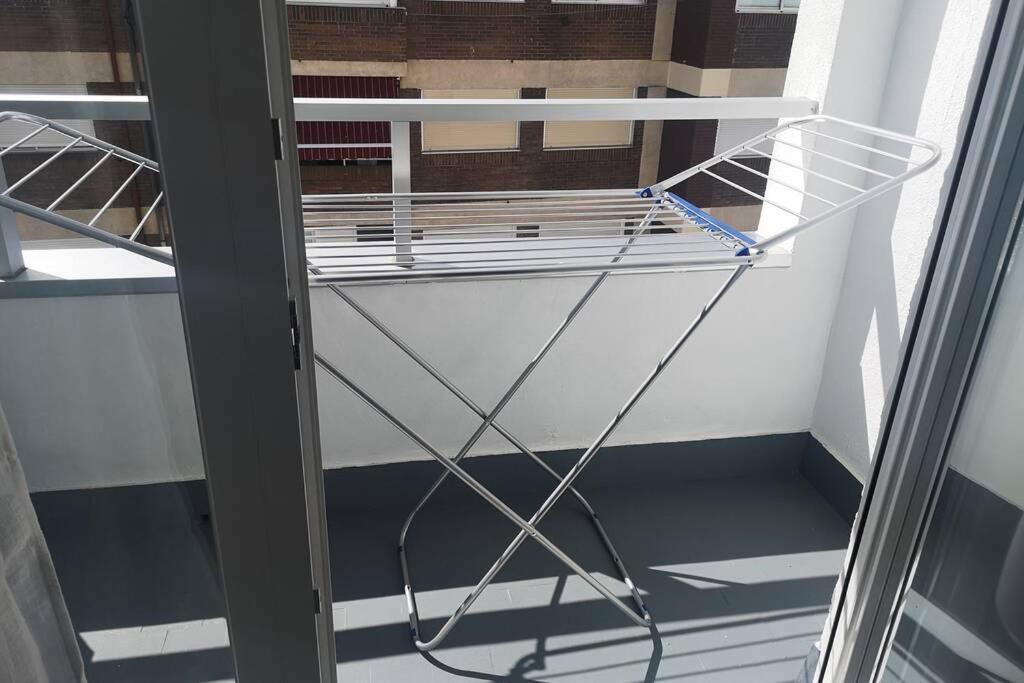 Piso Moderno Con Garaje En El Centro De Vigo Appartement Buitenkant foto
