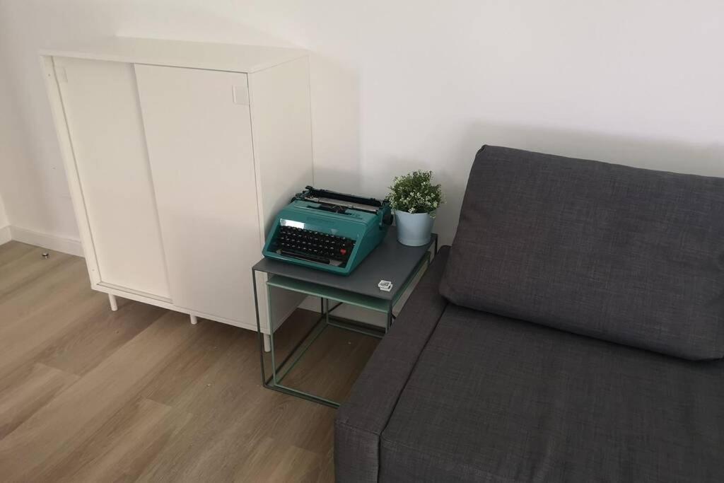 Piso Moderno Con Garaje En El Centro De Vigo Appartement Buitenkant foto