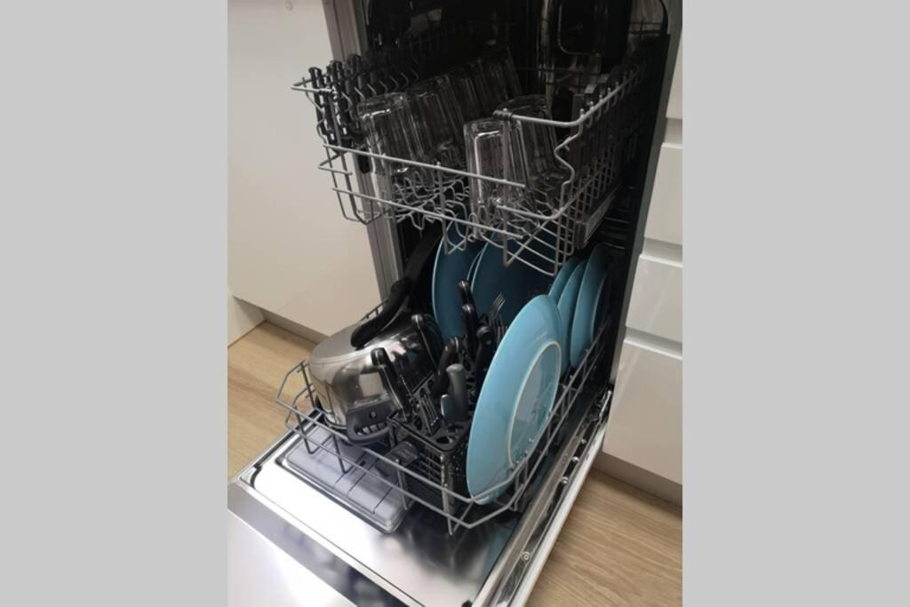 Piso Moderno Con Garaje En El Centro De Vigo Appartement Buitenkant foto